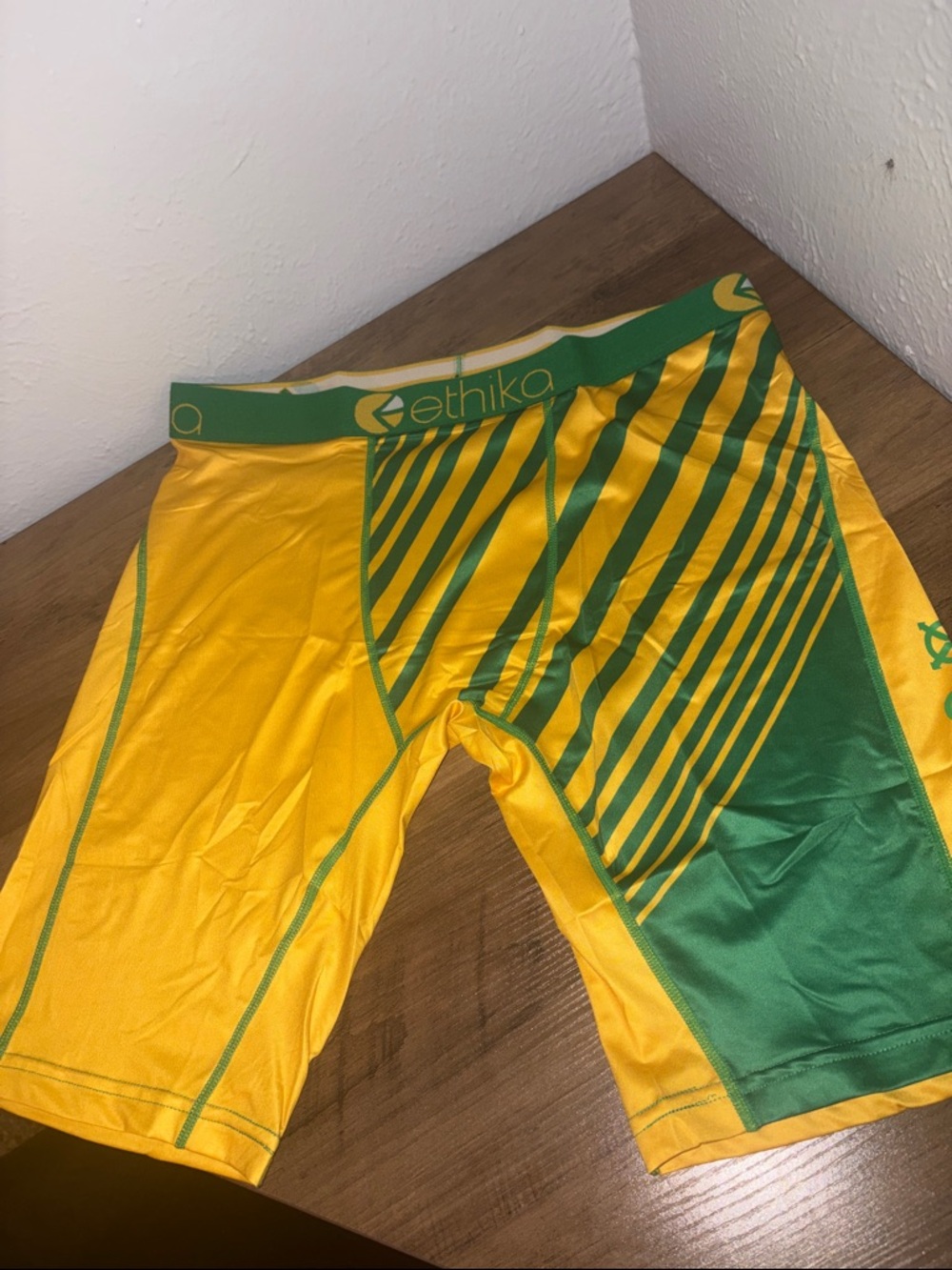 ethika Men’s Yellow & Green Athletic Compression Shorts